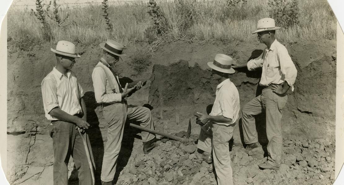 Curtis Marbut (second from left) and Dr. Horace J. Harper (second from right) conducting fieldwork in Alfalfa, Oklahoma, in 1932. [State Historical Society of Missouri, Curtis Fletcher Marbut Papers, C3720]