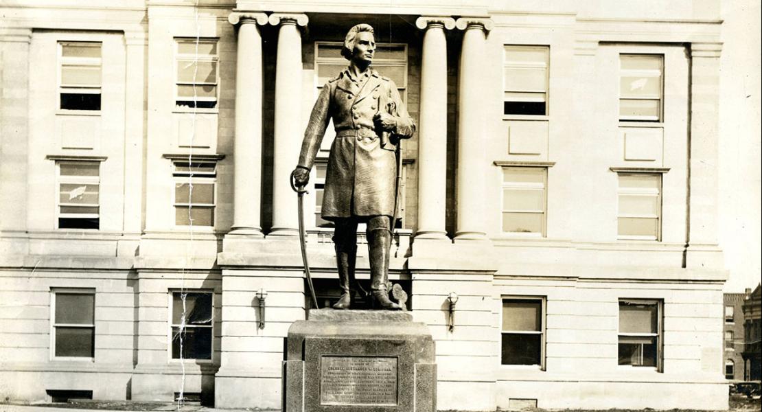 The statue of Alexander Doniphan at the Ray County Courthouse in Richmond, Missouri.