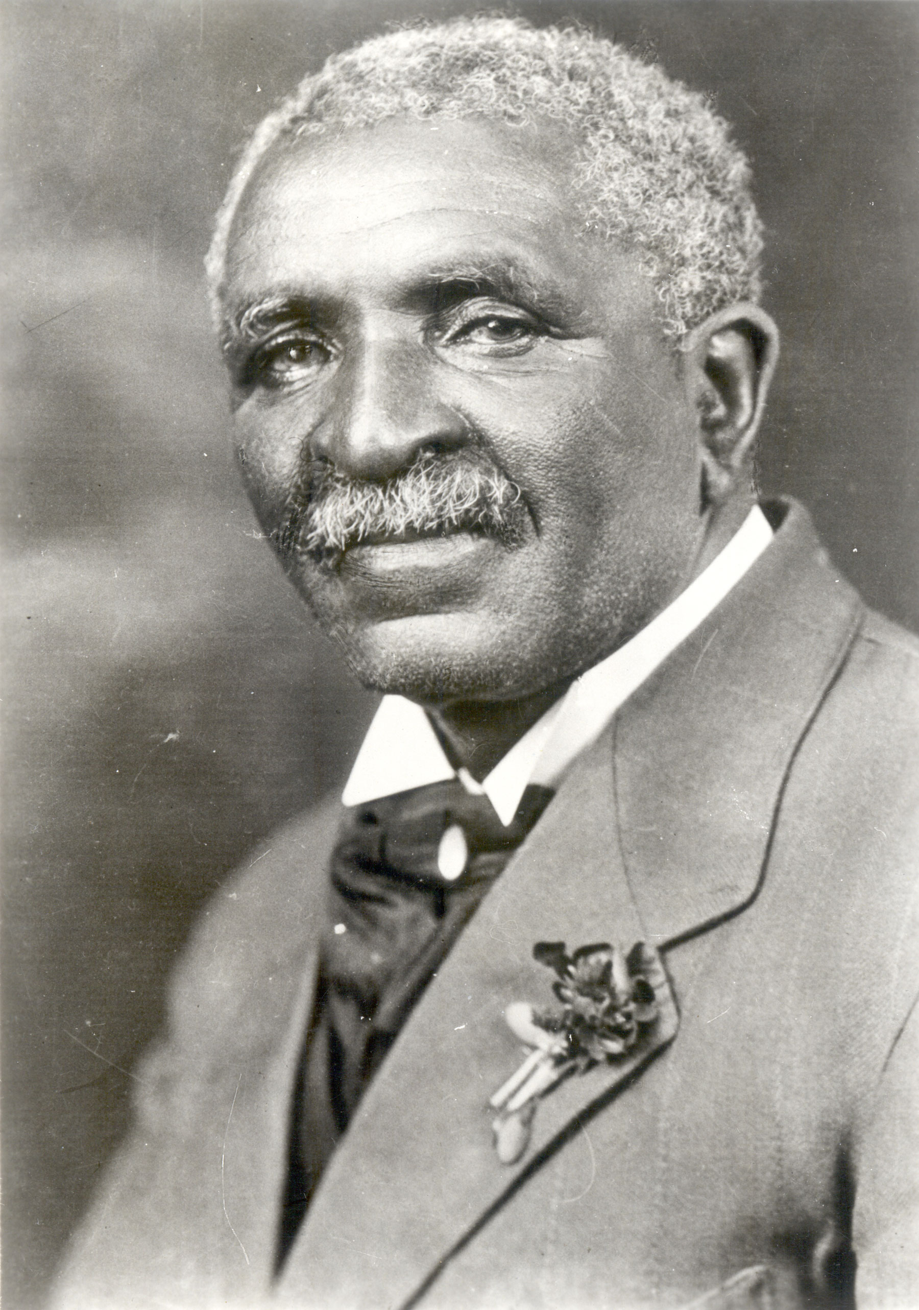 the biography of george washington carver