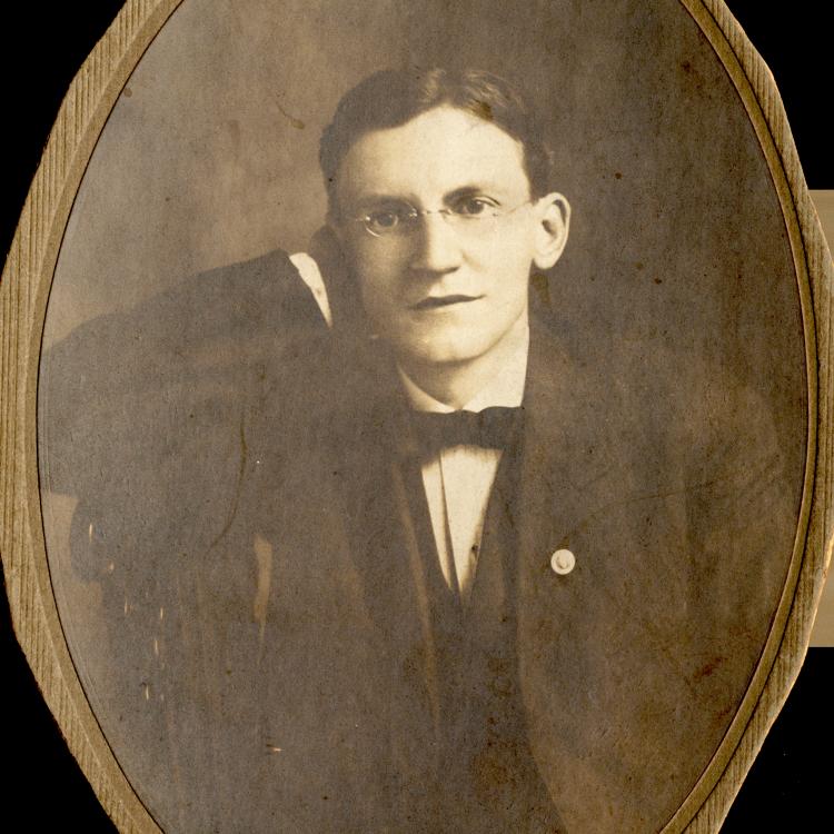 Frank O’Hare as a young man. [Missouri Historical Society, St. Louis]