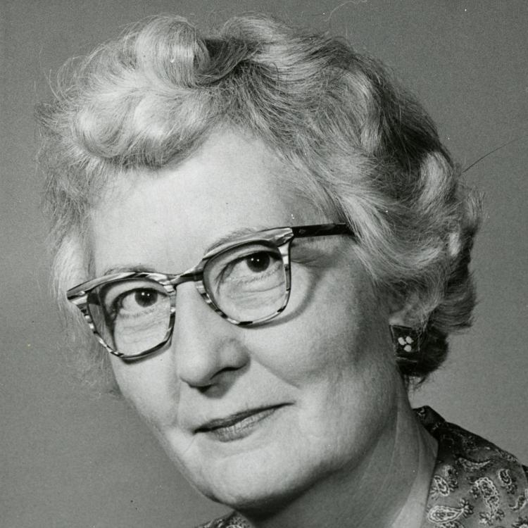 Lucile Morris Upton. [State Historical Society of Missouri, Missouri Press Portraits, P1196-018227]