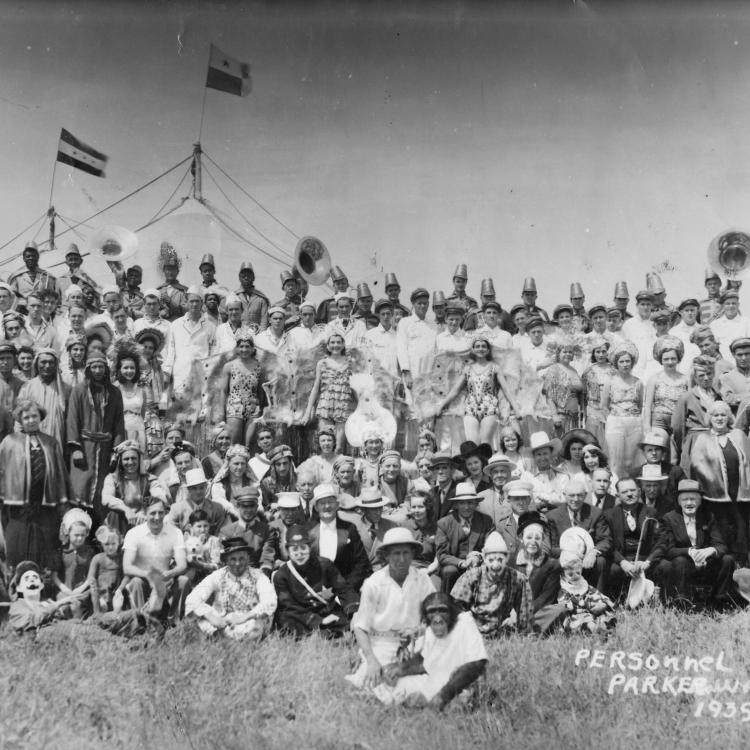 Performers and personnel of the Parker and Watts Circus in 1939. [State Historical Society of Missouri, Parker and Watts Circus Records (C2307)]