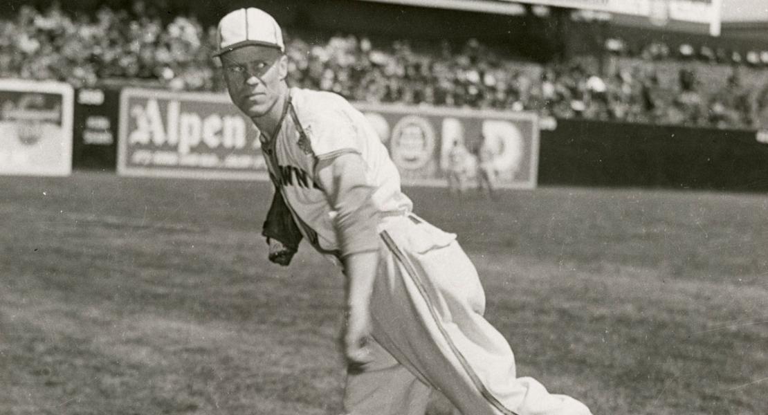 Browns outfielder Pete Gray. [Missouri Historical Society, St. Louis, Photographs and Prints Collection, N20475]