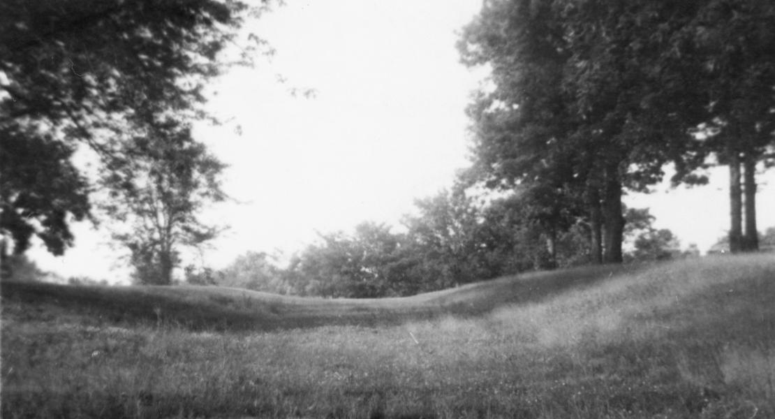 A trace of the Boone’s Lick Road that was still visible in 1959, exact location unknown. [State Historical Society of Missouri, Hugh P. Williamson Photographs, P0468]