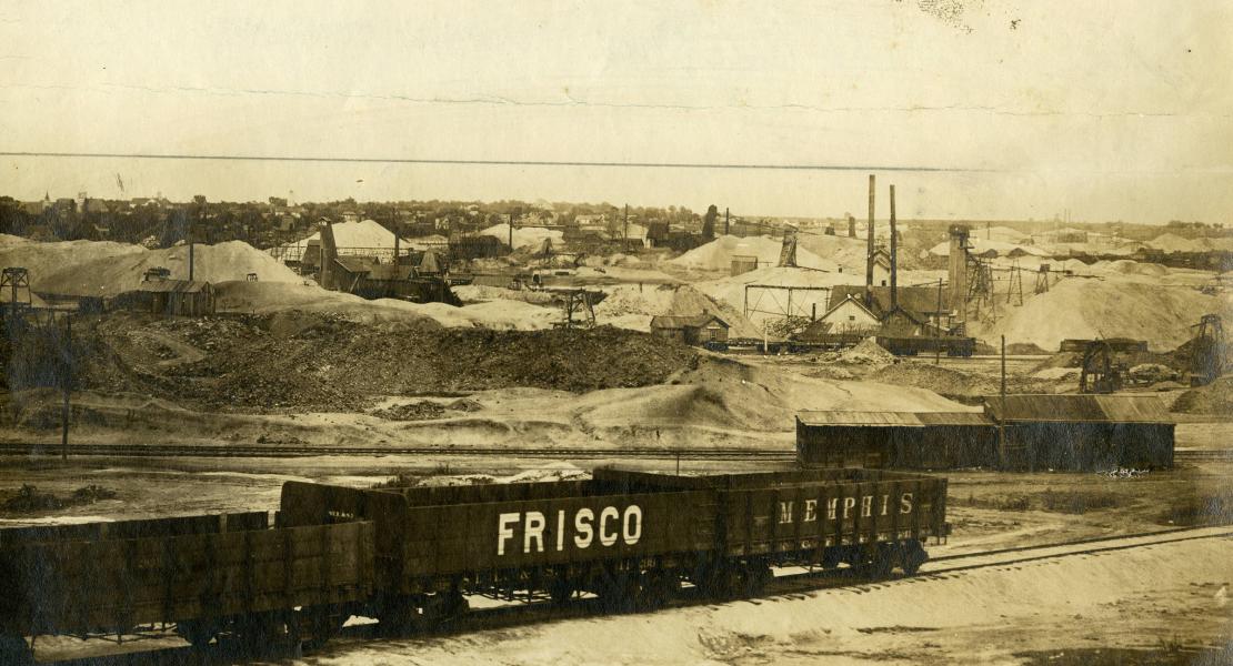 Mining operations in the vicinity of Webb City, Missouri, circa 1902. [State Historical Society of Missouri, State of Missouri Photograph Collection, P0018-177]