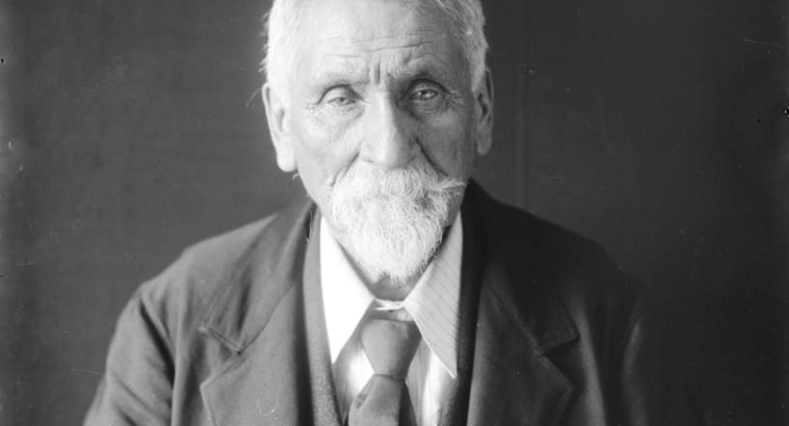Mathias Splitlog (Dyut-Ru-Tu-Re), Washington, DC, 1896. [Smithsonian Institution, NAA.PhotoLot.176, Item BAE GN 00976A, photo by William Dinwiddie]